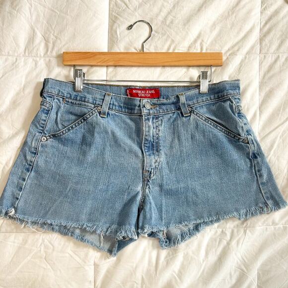 Vintage Levi’s Nouveau Jeans Stretch Cutoff Denim Shorts Blue Women’s Size 12 - Picture 1 of 4